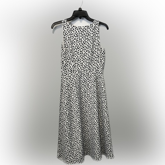 Banana Republic printed sleeveless v neck midi dress- size 0 - Picture 2 of 3